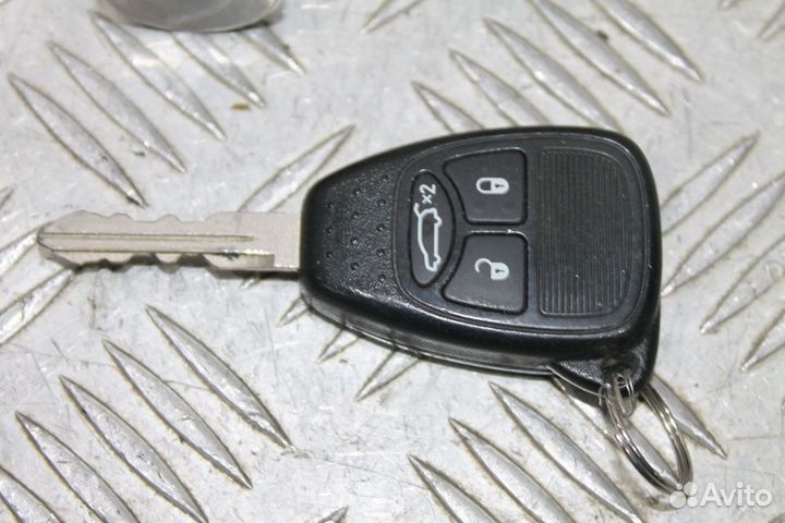 Личинка замка зажигания Grand Cherokee 3 WH WK