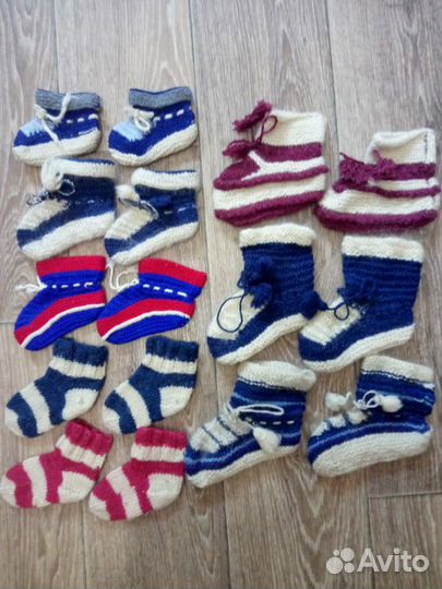 Детские пинетки и варежки от 0 месяцев