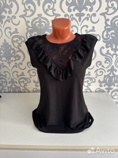 Блузка футболка женская 42 44 mohito