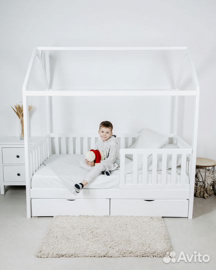 Детская кровать Домик