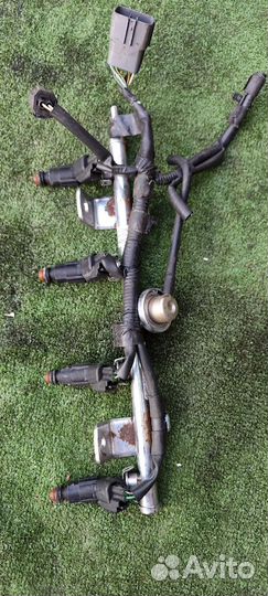 Форсунка топливная Mazda 6 2.0