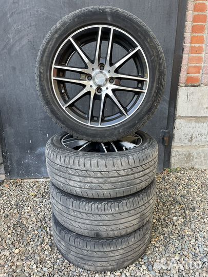 Продаю комплект литых колес R-15 4/98