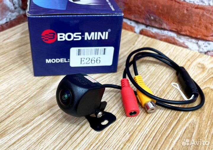 Камера заднего вида Bos-Mini