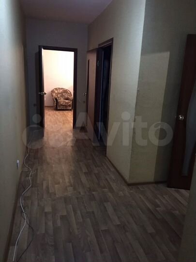 2-к. квартира, 58 м², 1/3 эт.