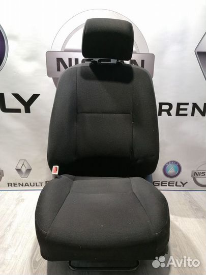 Сиденье кресло переднее Geely MK Лев