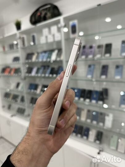 iPhone 13, 128 ГБ