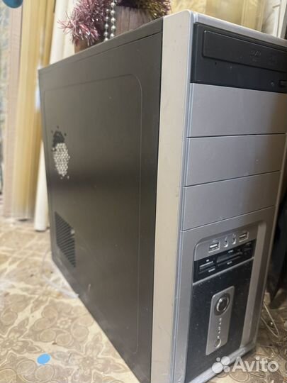 Системные блоки и мониторы