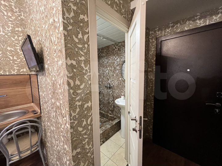 Комната 15 м² в 4-к., 1/5 эт.