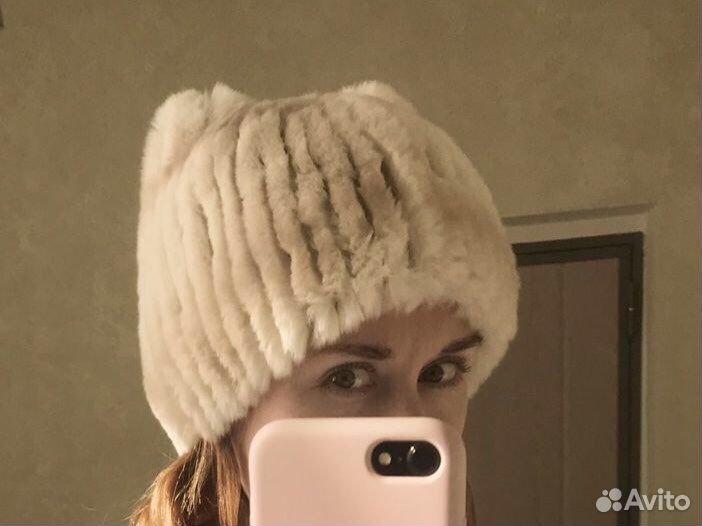 Зимняя женская шапка из меха кролика