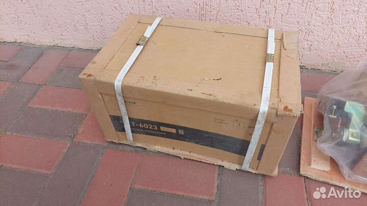 Контактор EKF кт-6023 160А 220В 3NO+3NC