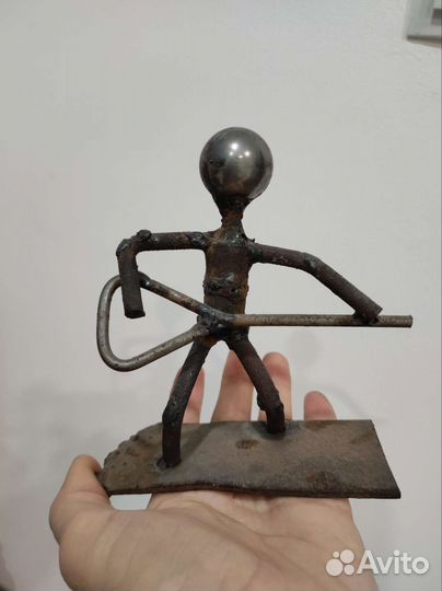 Подарочные статуэтки ручной работы