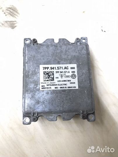 Блок ксенона,Led фары Passat B8