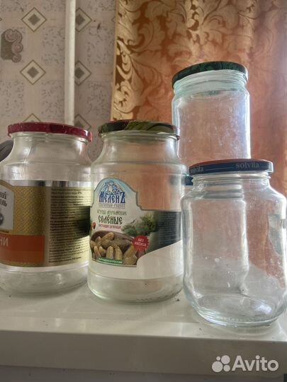 Отдам даром банки