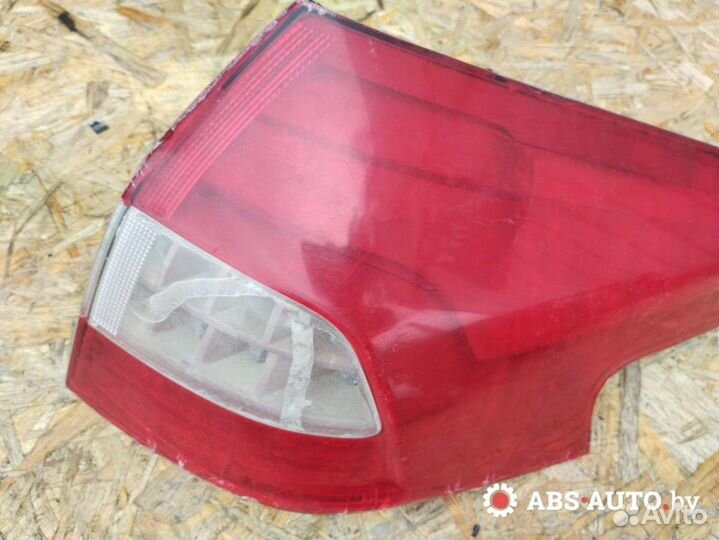 Фонарь задний правый Citroen C5 2 2011 9675065680