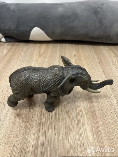 Резиновые игрушки - «медведь», «слон»