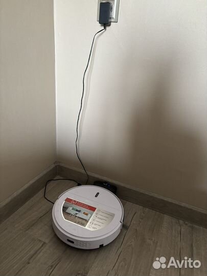 Робот пылесос redmond rv r450