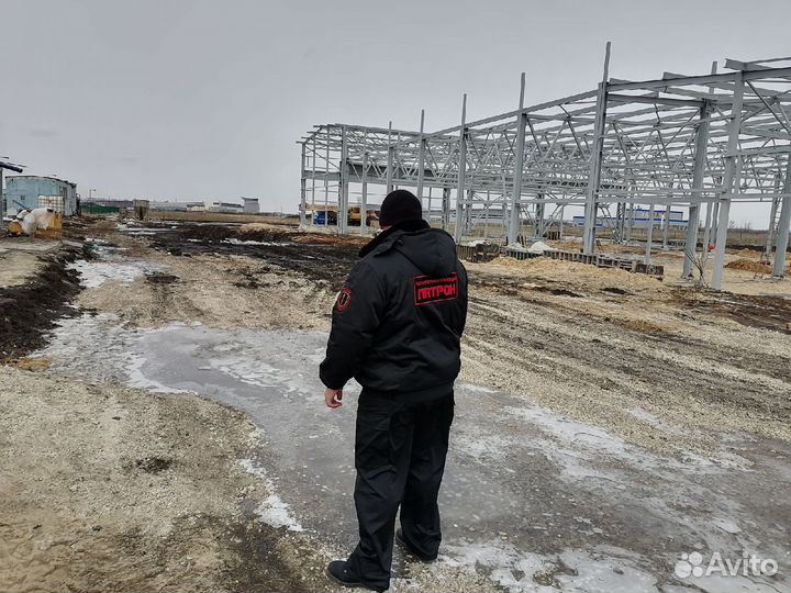 Охранник на стройку
