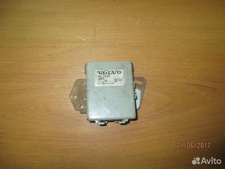 Блок электронный Volvo V40 Вольво 30620885