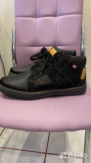 Зимние мужские ботинки 43 размер новые