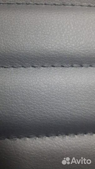 Конференц-кресло 883 LOW-V