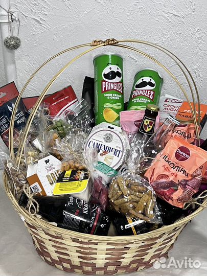 Корзина в подарок.Для мужчин.23 февраля