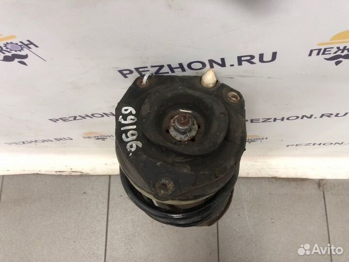 Амортизатор передний Renault Megane хэтчбек 5 дв
