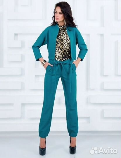 Костюм брючный