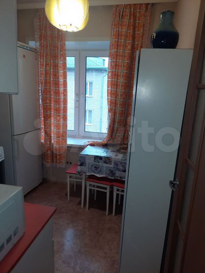 2-к. квартира, 42 м², 4/4 эт.