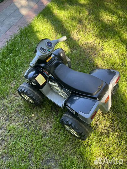 Квадроцикл детский на аккумуляторе