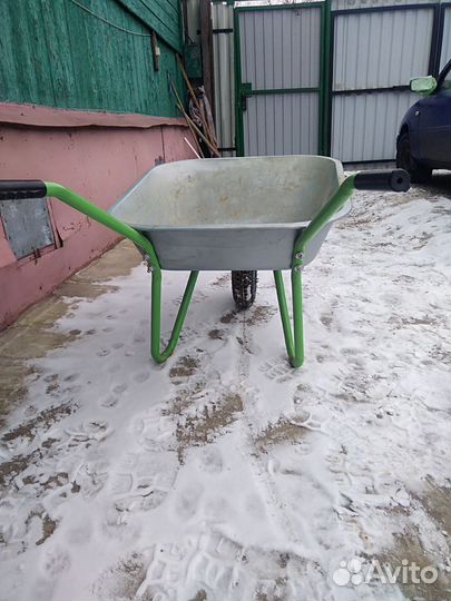 Тачка садовая бу