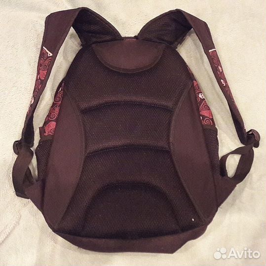 Модный и стильный школьный рюкзак