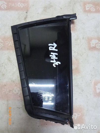 Стекло двери заднее левое Mazda Mazda3 BK Z6 2008