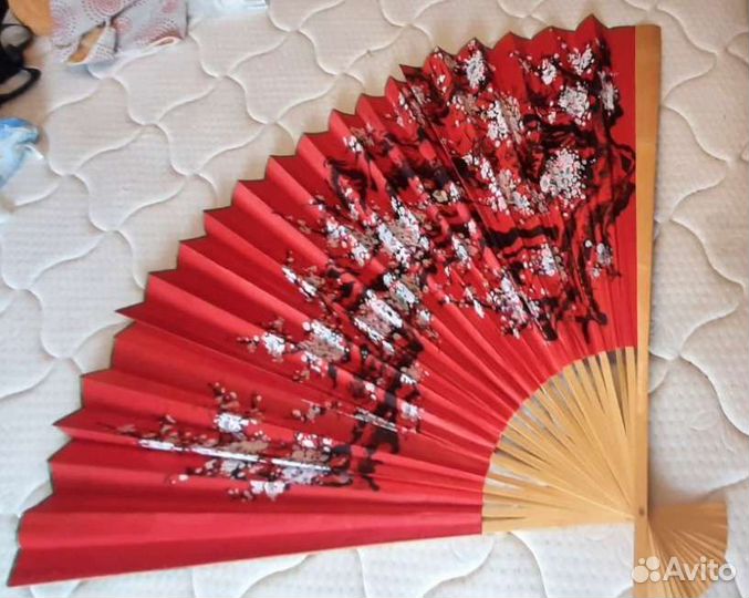 Веер из бамбука японский