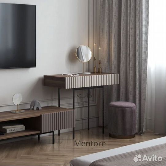 Консольный столик Batista