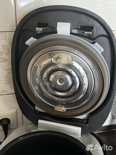 Мультиварка bork б/у