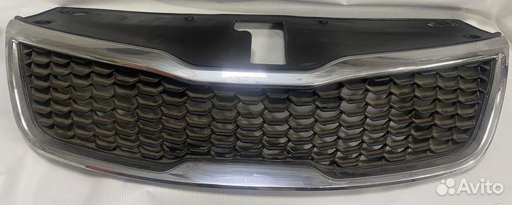 Решетка радиатора kia rio 3 2015-2017