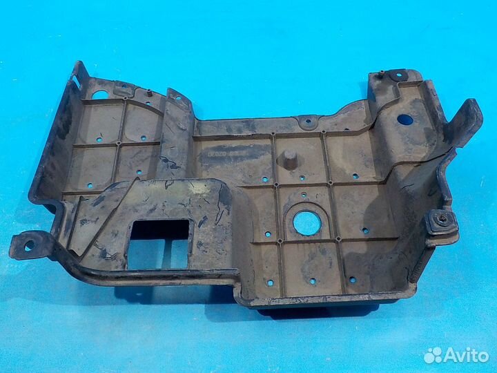 Защита топливного бака toyota Auris (E15) 2006-201