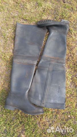 Резиновые сапоги