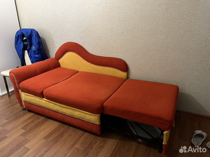 Диван-малютка