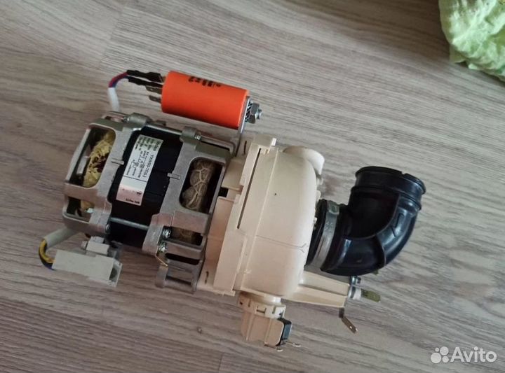 Ремонт стиральных машин и варочных панелей