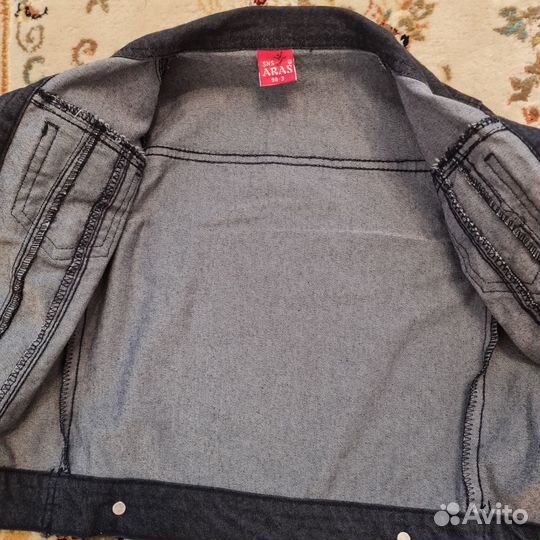 Джинсовая курточка на мальчика 2-3 года