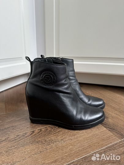Ботильоны на танкетке 37 размер