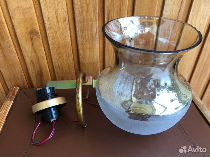 Бра и светильники настенные