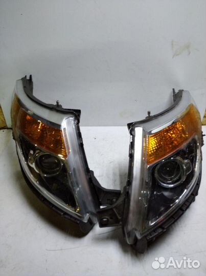 Фары головного света для Ford Explorer 5