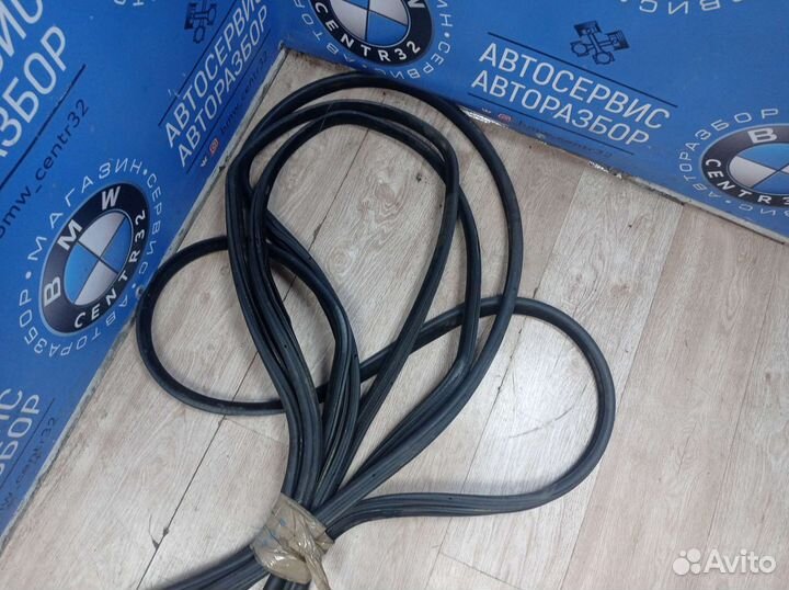 Уплотнительные резинки на BMW X5 Е53