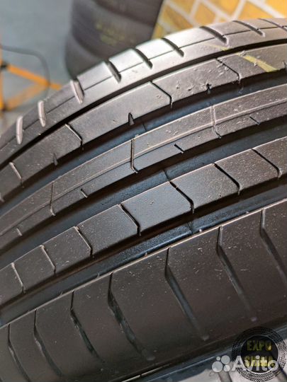 Pirelli P Zero PZ4 225/40 R20