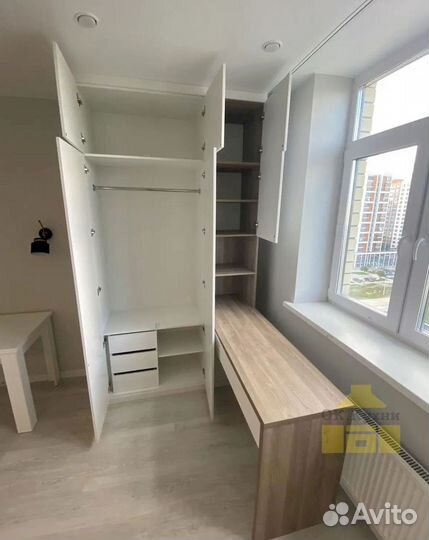 Шкаф купе с зеркалом