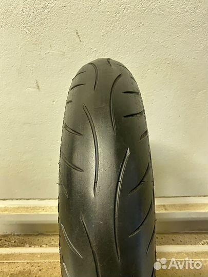 120/70 R17 Metzeler Sportec M5 Interact (364)