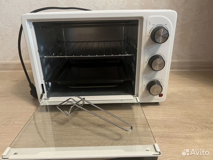 Электрическая печь с грилем Scarlett GreenLine