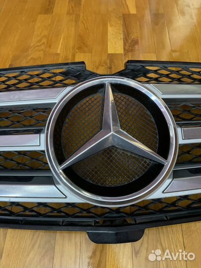 Решетка радиатора gl x164